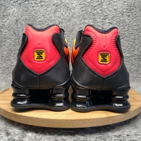 Nike Shox TL Men Size 10 Black Amarillo University Red AV3595-004 main image 7